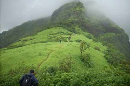 Towering-Hills-in-India