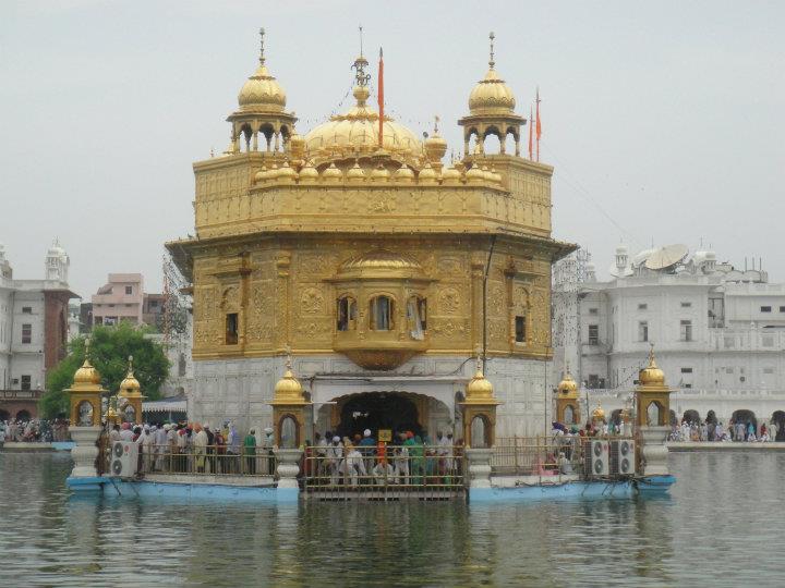 10 Most Famous Historical Monuments Of India 6770