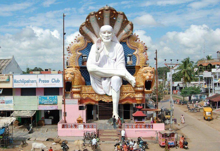 sai-baba-statue-machilipatnam