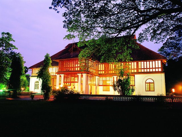 Bolgatty-palace