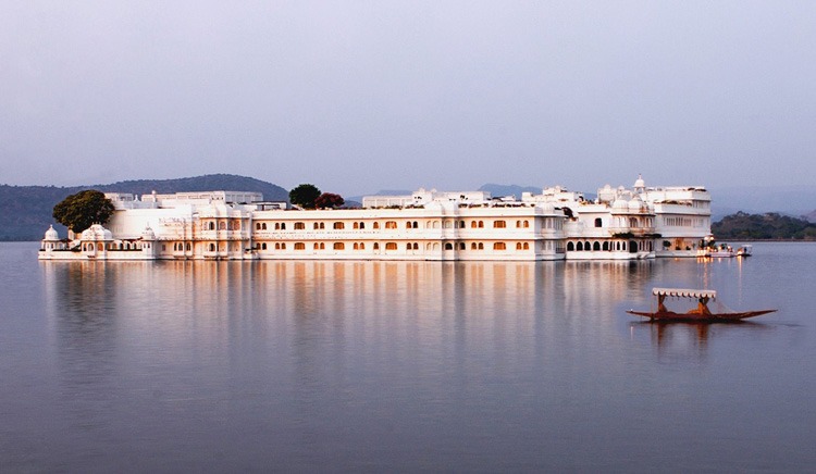 lake-palace-udaipur