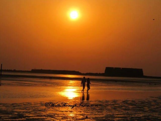 Alibag-Beach-Seafort