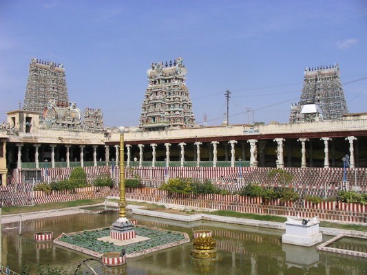 Meenakshi-Amman-Temple-Madurai