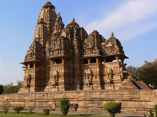 kandariya-mahadeva-temple