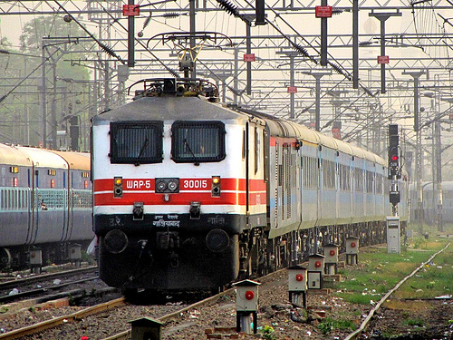 Bhopal-Shatabdi-Express