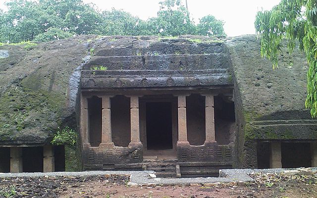 Mahakali_caves